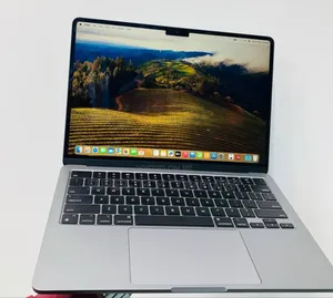 Photo - New Laptop Apple MacBook Air 2024 M3 13-Inch 16GB Apple M3 SSD 512GB