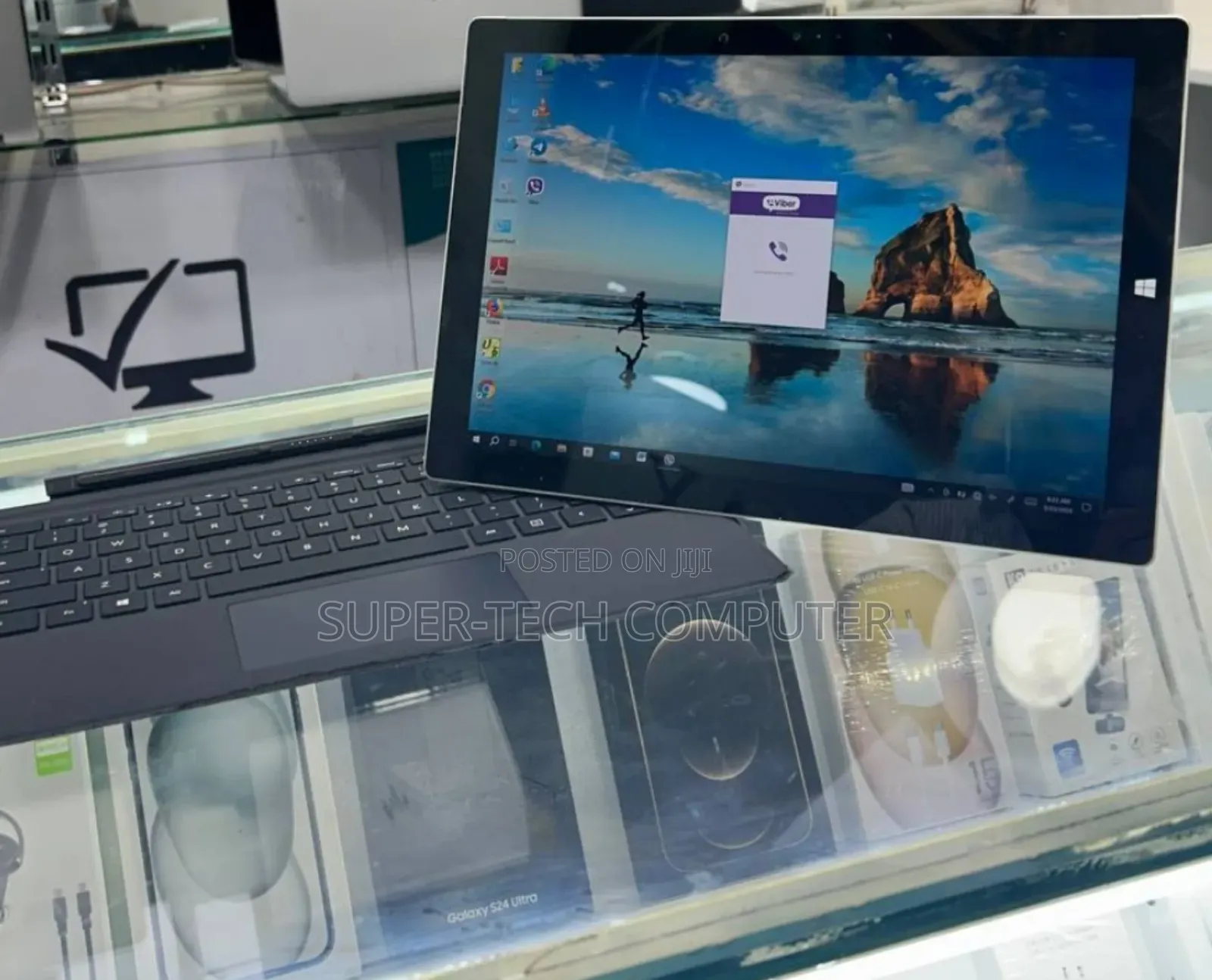 New Laptop Microsoft Surface 8GB Intel Core I5 SSD 256GB