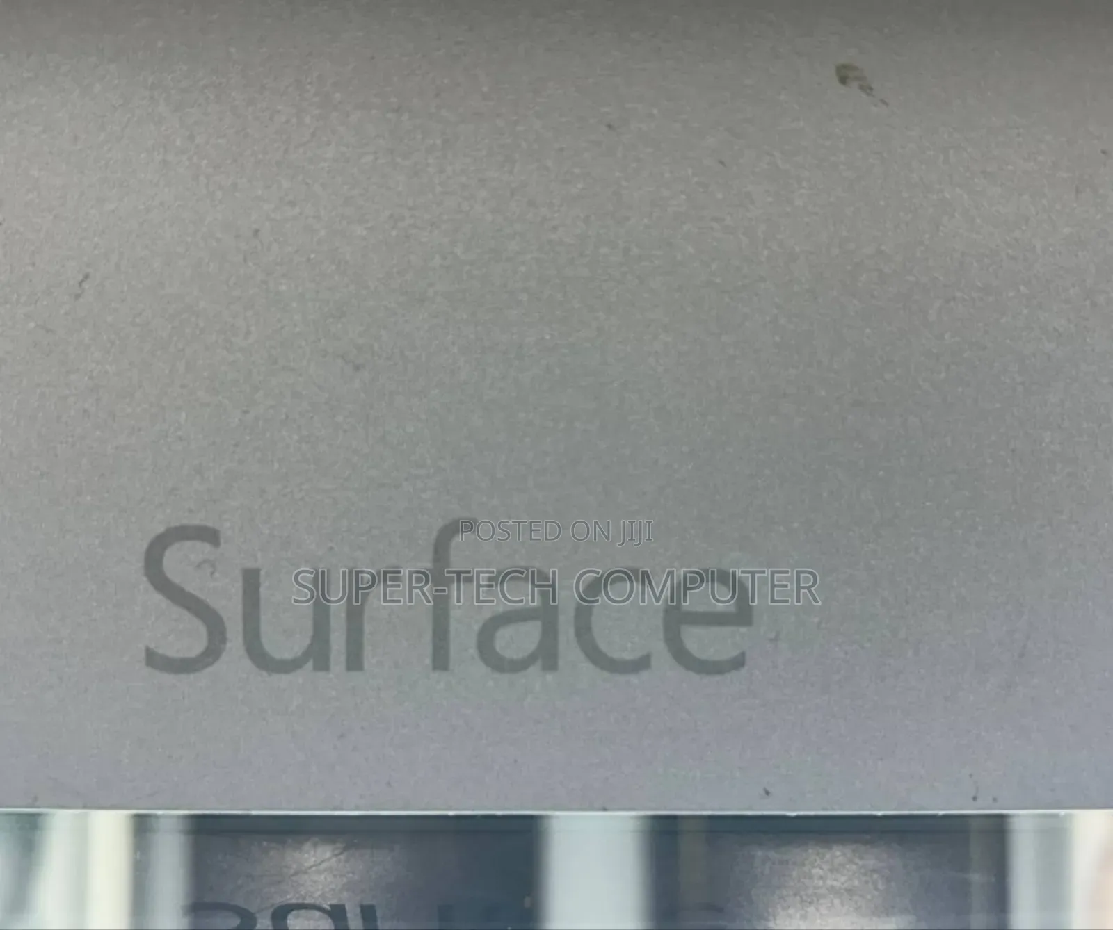 New Laptop Microsoft Surface 8GB Intel Core I5 SSD 256GB