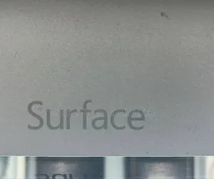 New Laptop Microsoft Surface 8GB Intel Core I5 SSD 256GB