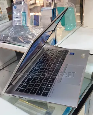 New Laptop HP EliteBook 840 G8 16GB Intel Core I7 SSD 512GB