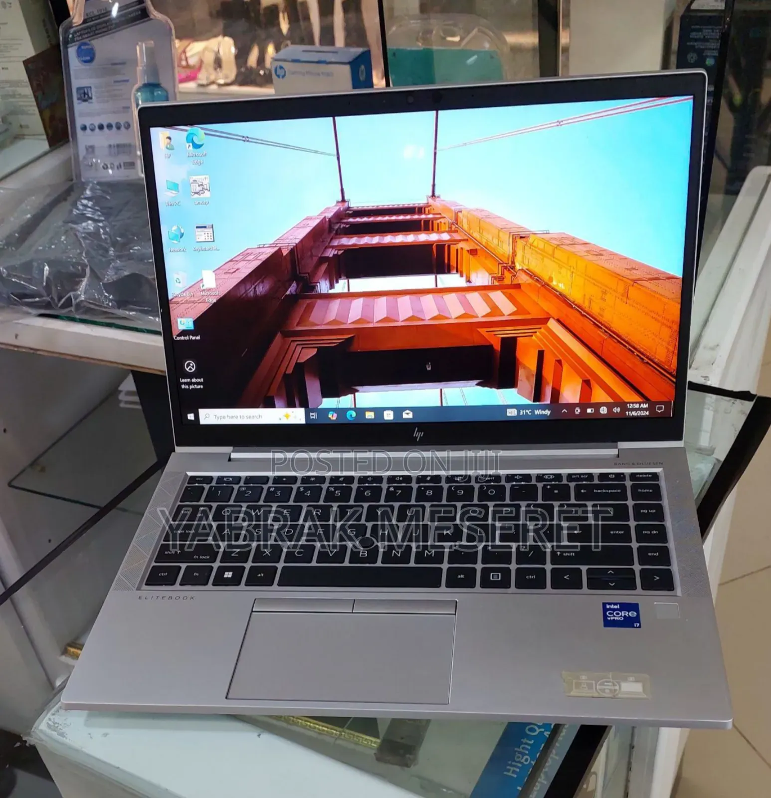 New Laptop HP EliteBook 840 G8 16GB Intel Core I7 SSD 512GB