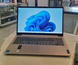 Laptop Lenovo Ideapad 3 8GB Intel Core I3 SSD 256GB