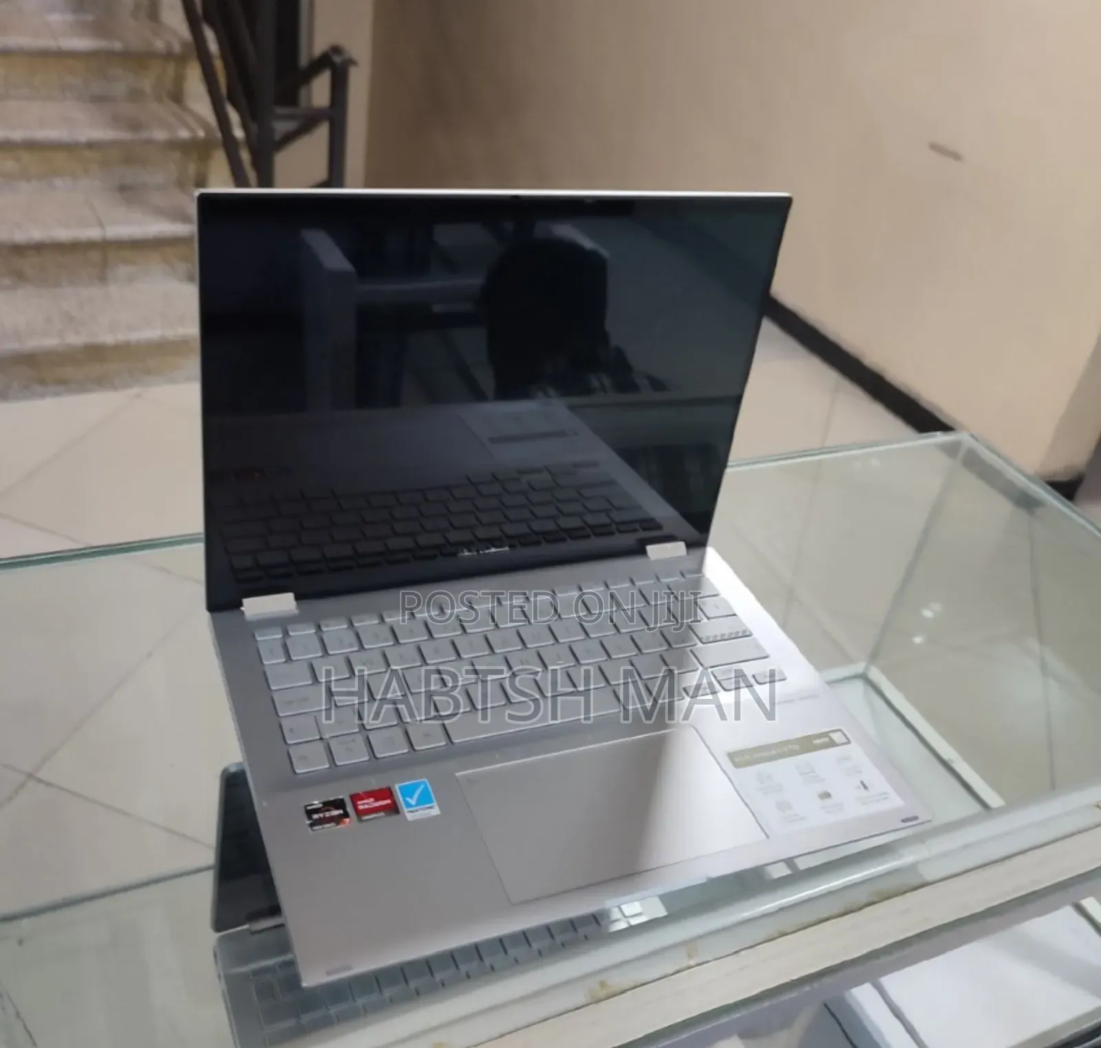 New Laptop Asus VivoBook 15 X505BA 16GB AMD Ryzen 7 SSD 512GB