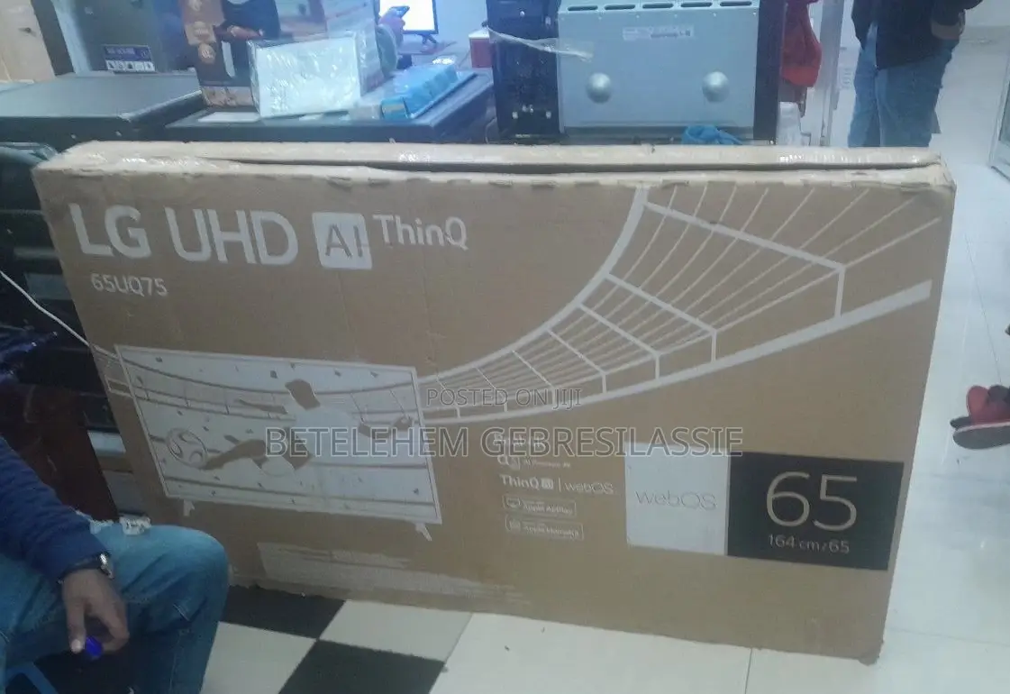 Samsung Crystal UHD Tv