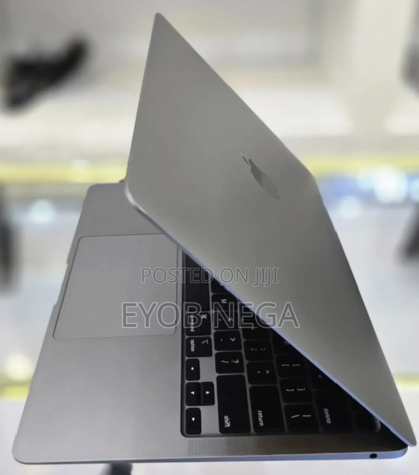 New Laptop Apple MacBook Air 2020 M1 8GB Apple M1 SSD 256GB