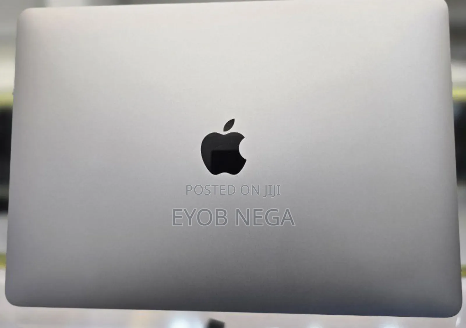 New Laptop Apple MacBook Air 2020 M1 8GB Apple M1 SSD 256GB