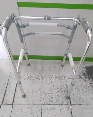 Photo - Walker With Wheel Out Wheelㄠwalkerㄟwalker01walkerዐwalker