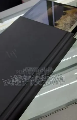 New Laptop HP X2 16GB Intel Core i5 SSD 256GB