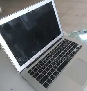 Photo - New Laptop Apple MacBook Air 2014 4GB Intel Core I5 SSD 128GB