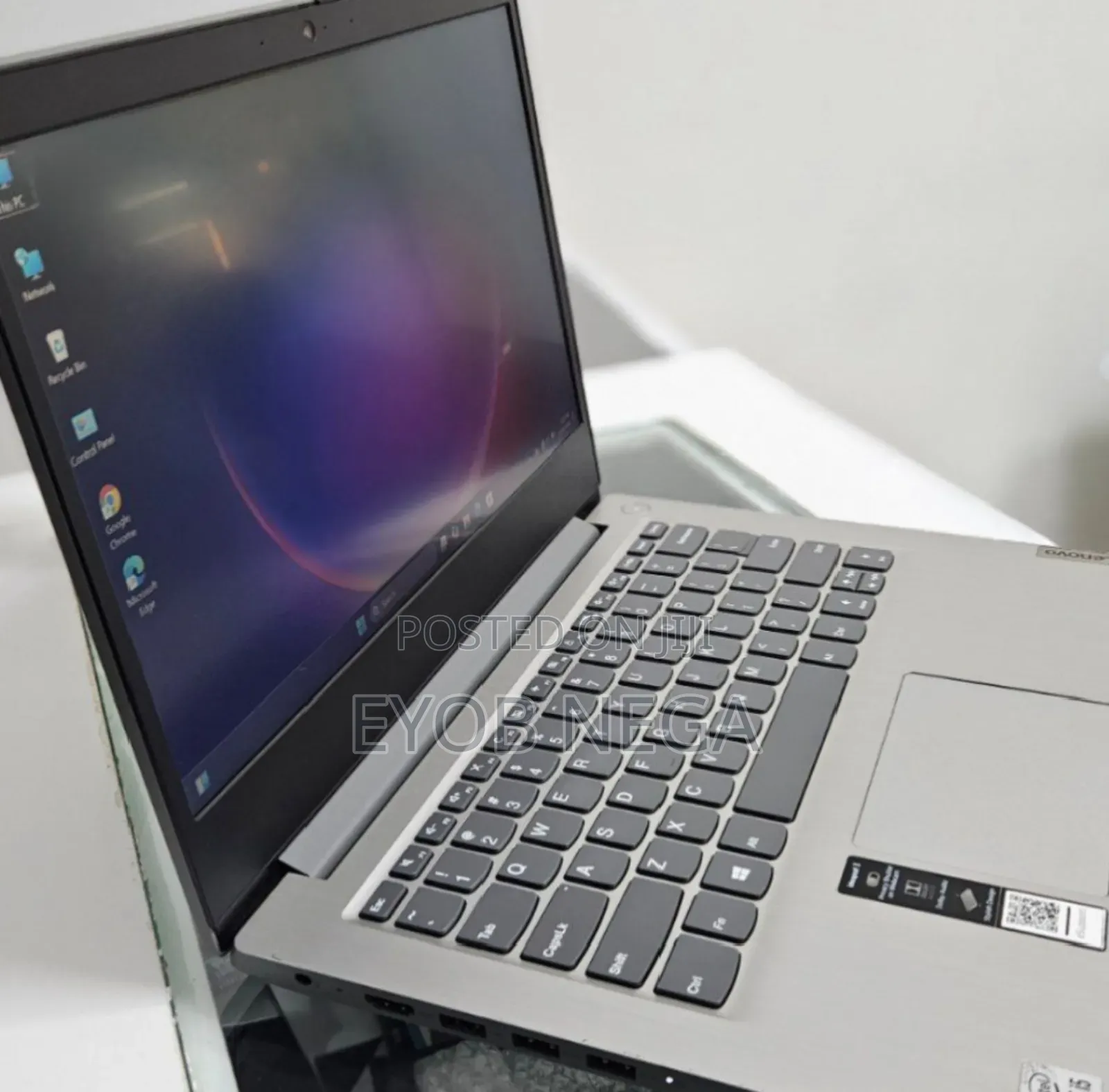 New Laptop Lenovo Ideapad 3 8GB Intel Core I5 SSD 256GB