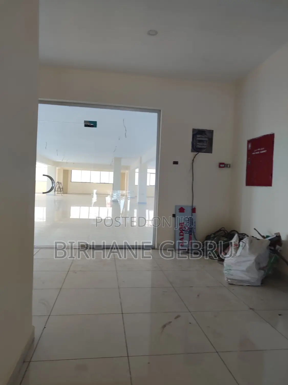 Luxury Apartment Rent for Office