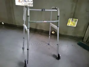 Photo - 4legged Walker*Ŵ/Walker以walker个walker0乂walker皿walker