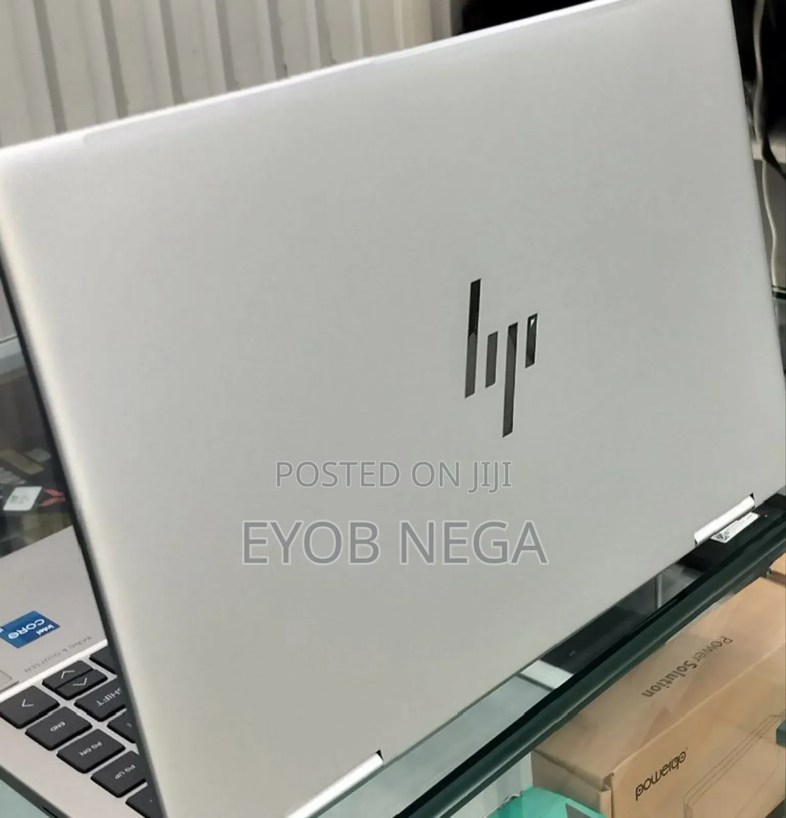 New Laptop HP Envy X360 8GB Intel Core I5 SSD 512GB