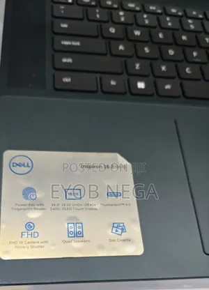 New Laptop Dell Precision 15 3520 16GB Intel Core I7 SSD 512GB