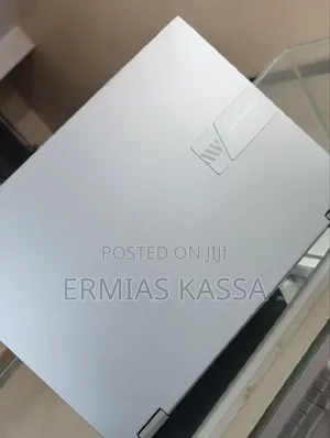 New Laptop Asus VivoBook 15 X505BA 16GB AMD Ryzen 7 SSD 1T