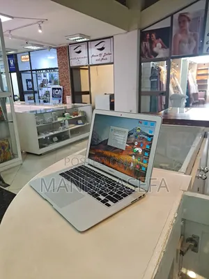 New Laptop Apple MacBook Air 2017 8GB Intel Core I5 SSD 128GB