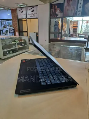 New Laptop Lenovo IdeaPad 1 8GB AMD Ryzen 3 SSD 256GB