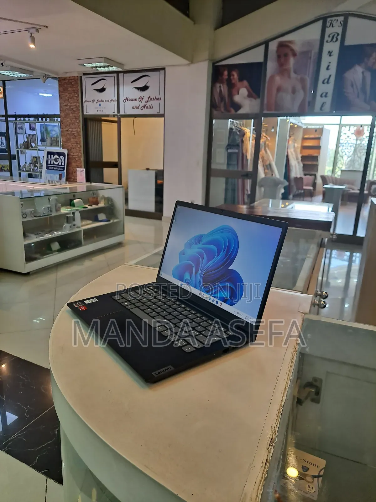 New Laptop Lenovo IdeaPad 1 8GB AMD Ryzen 3 SSD 256GB