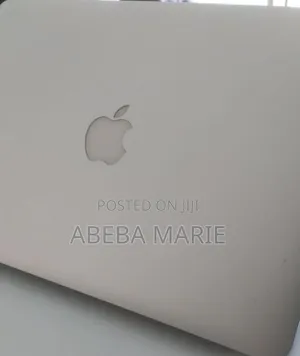 New Laptop Apple MacBook Air 2014 4GB Intel Core I5 SSD 128GB