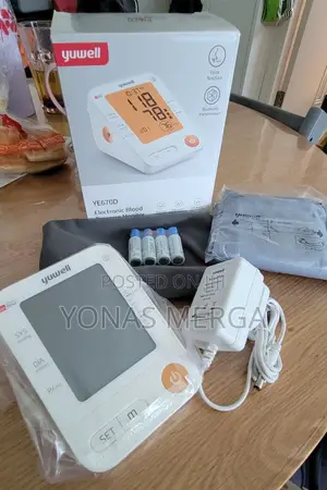 Photo - የደም መለኬያ ማሽንbp Monitoring自digital Blood Pressure Monitor 今年