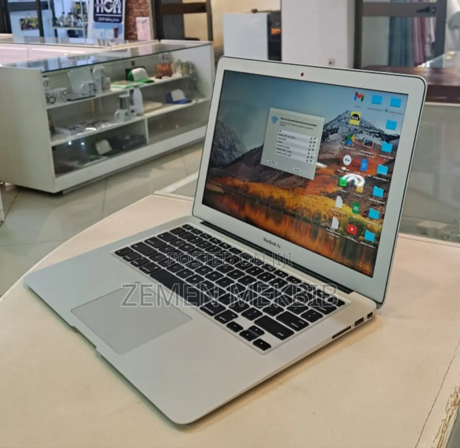 New Laptop Apple MacBook Air 2017 8GB Intel Core I5 SSD 128GB