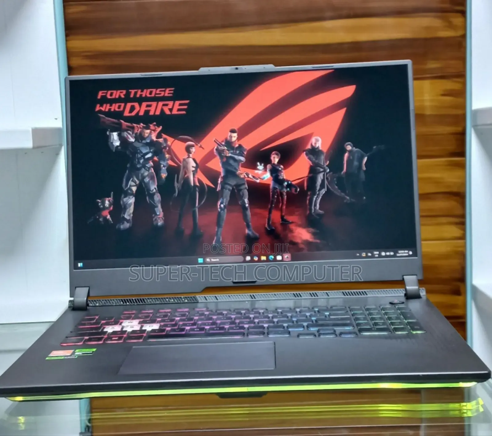 New Laptop Asus ROG Strix G17 16GB AMD Ryzen 9 SSD 1T
