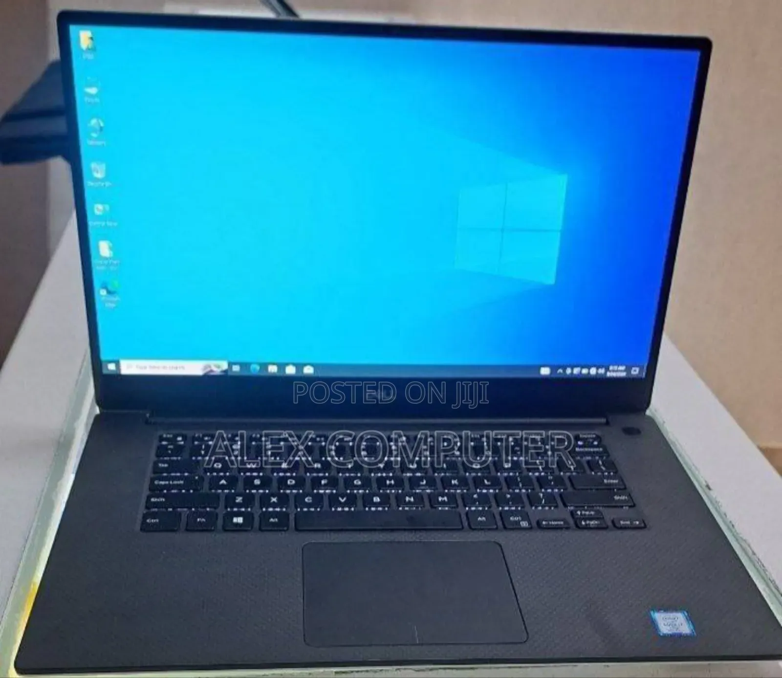 New Laptop Dell XPS 15 32GB Intel Core I7 SSD 512GB