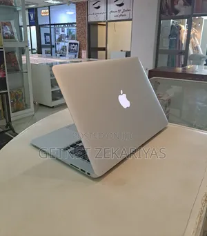 New Laptop Apple MacBook Air 2017 8GB Intel Core I5 SSD 128GB