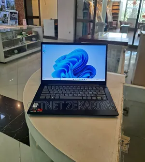 New Laptop Lenovo IdeaPad 130 8GB AMD Ryzen 5 SSD 256GB