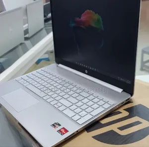 New Laptop HP Stream Notebook 8GB AMD Ryzen 5 SSD 512GB