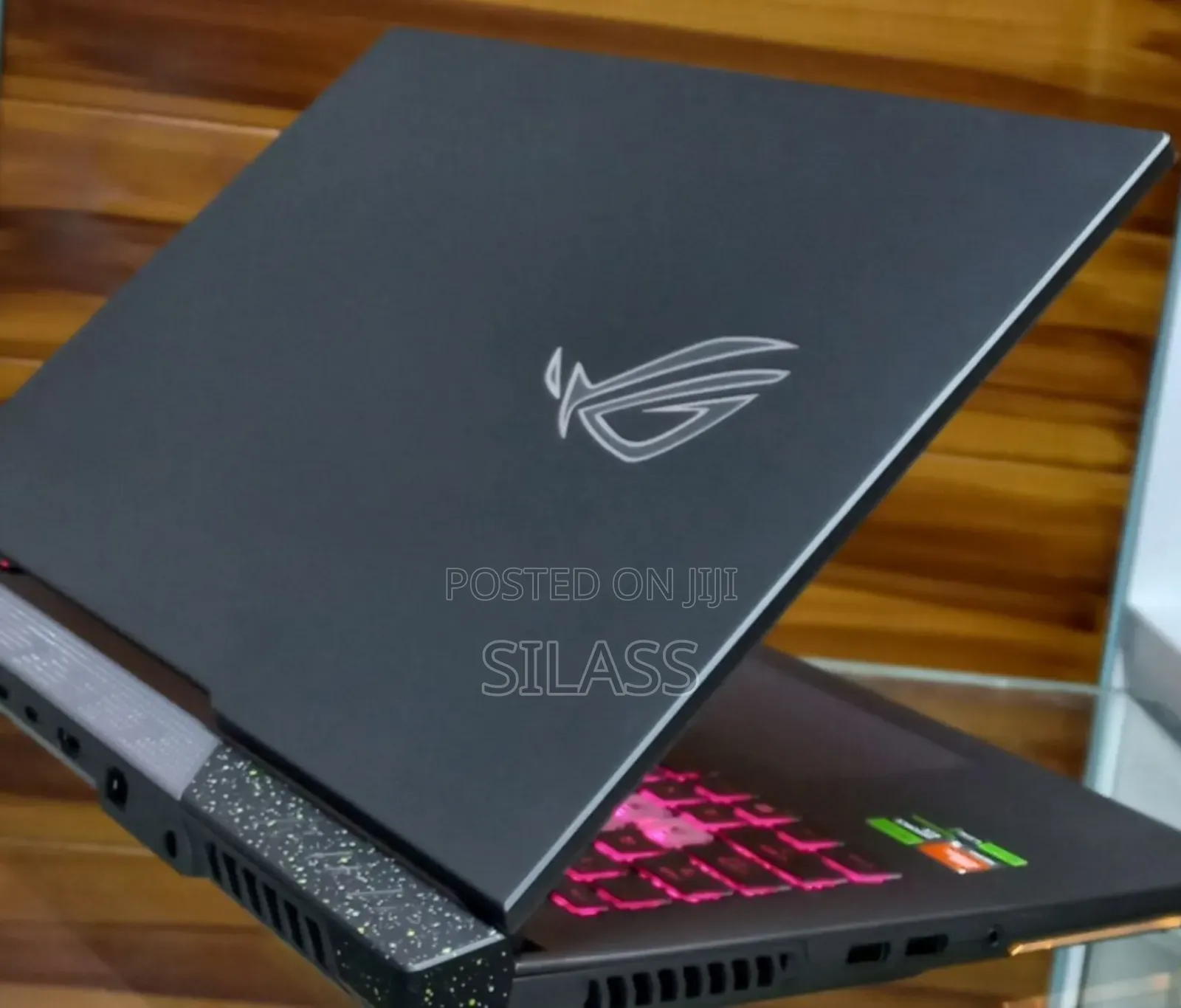 New Laptop Asus ROG Strix G731G 16GB AMD Ryzen 9 SSD 1T