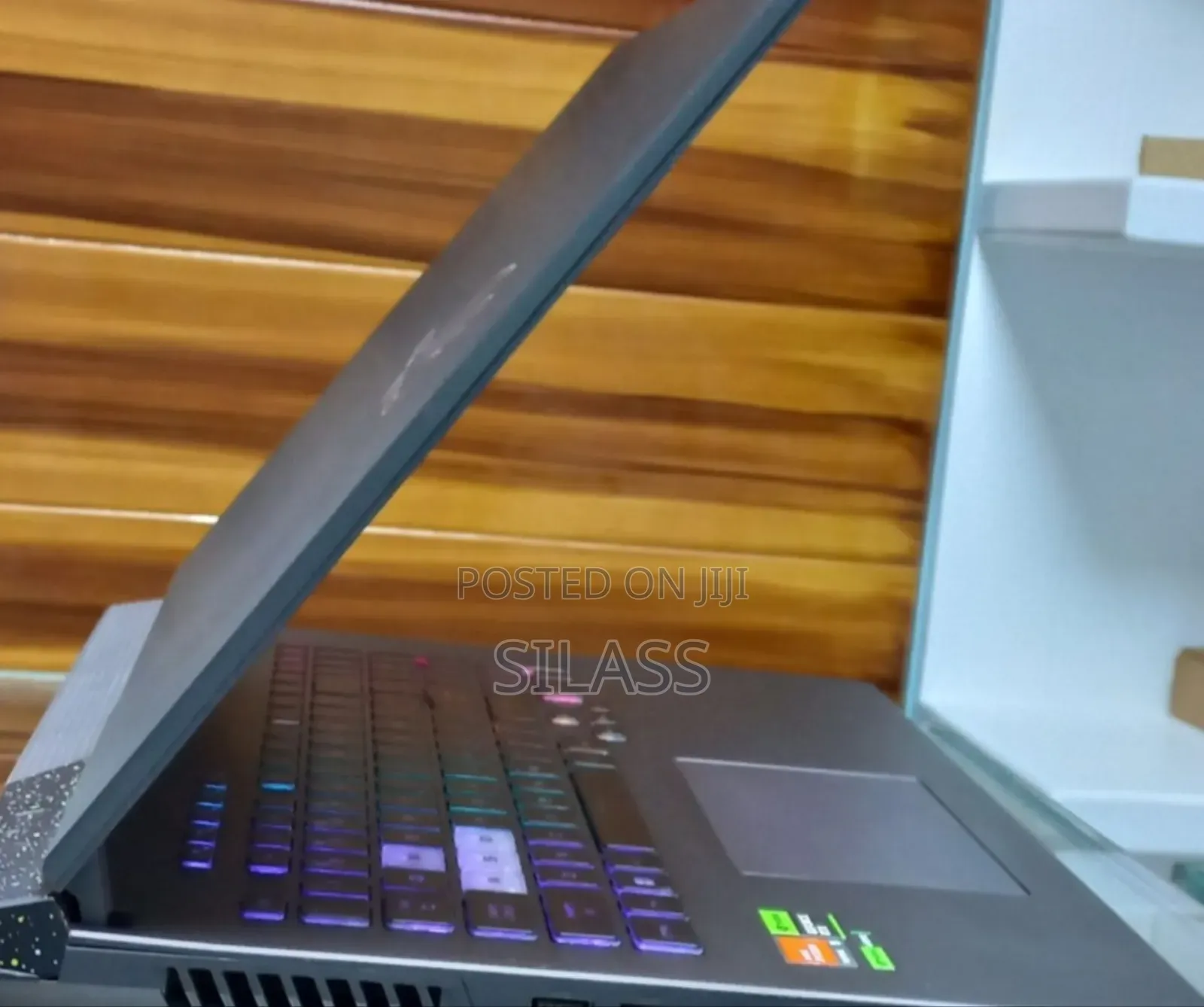 New Laptop Asus ROG Strix G731G 16GB AMD Ryzen 9 SSD 1T