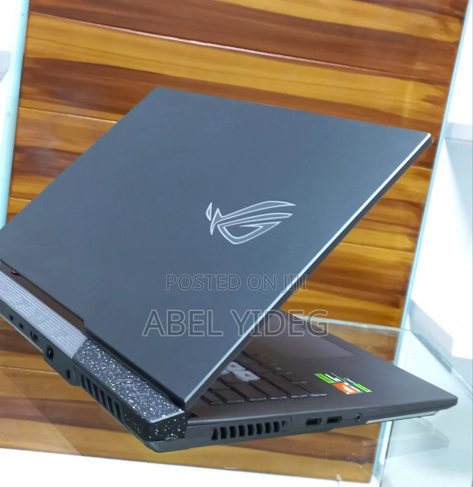 New Laptop Asus ROG Strix G731G 16GB AMD Ryzen 9 SSD 1T
