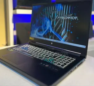 New Laptop Acer Predator Helios 300 16GB Intel Core I9 SSD 512GB