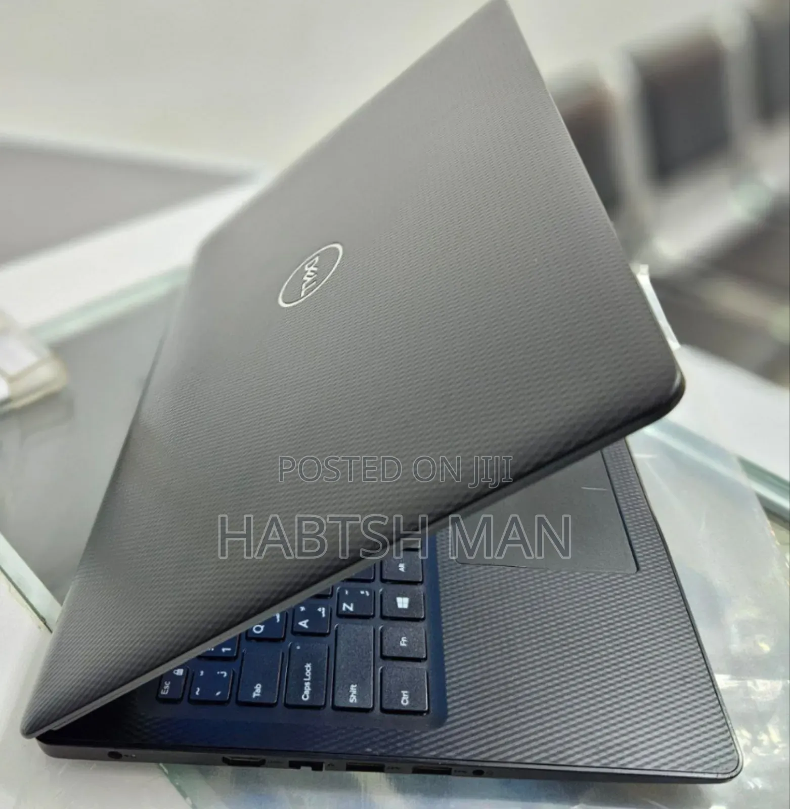 New Laptop Dell Vostro DVCI309 8GB Intel Core I5 SSD 1T