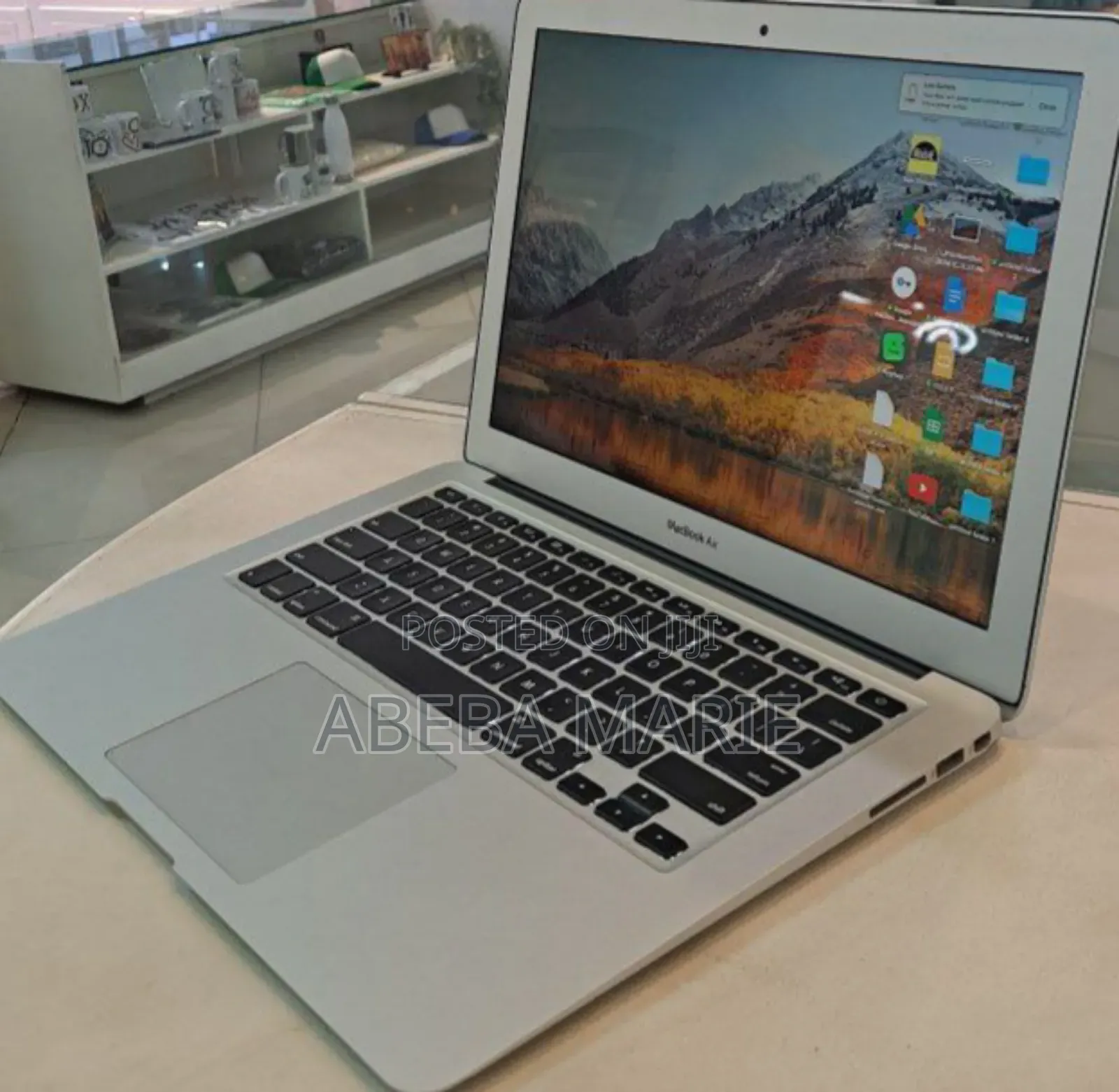 New Laptop Apple MacBook Air 2017 8GB Intel Core I5 SSD 128GB