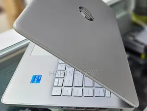 New Laptop HP Stream Notebook 8GB Intel Core I5 SSD 512GB