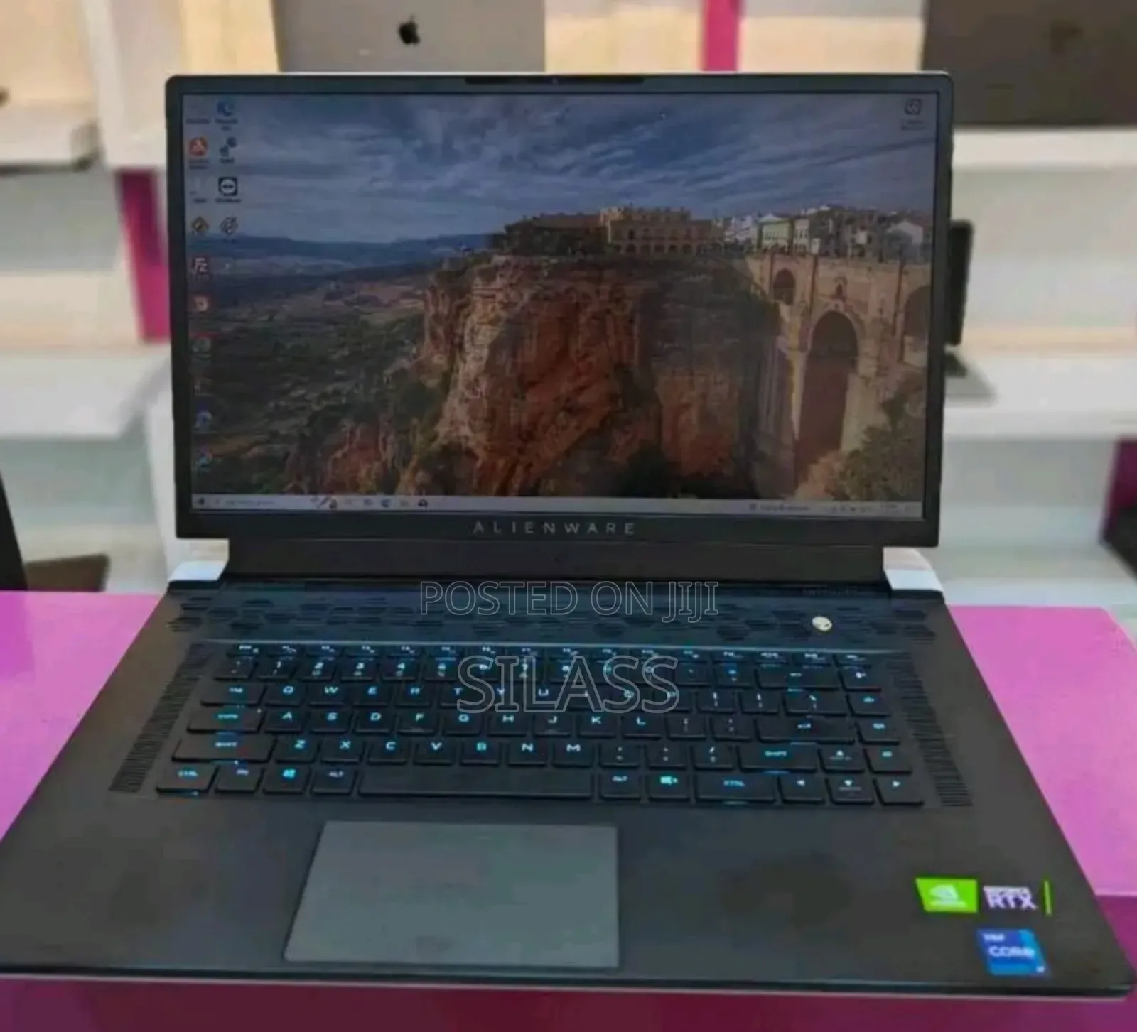 New Laptop Dell Alienware X17 R1 16GB Intel Core I7 SSD 512GB