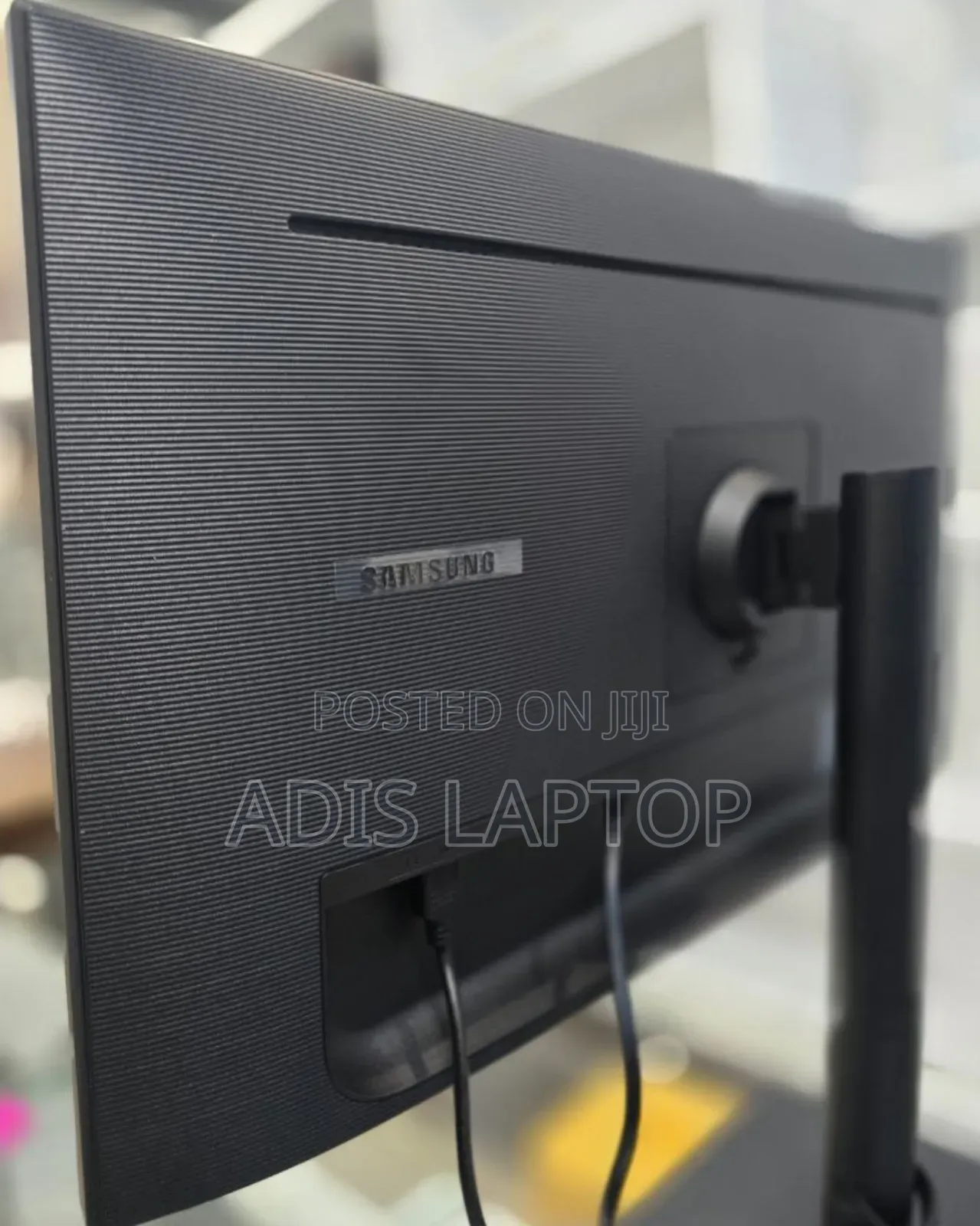 Samsung 27 Inchi 16:9 USB