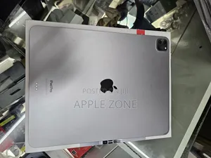 Apple iPad Pro 12.9 (2022) 1 TB Silver