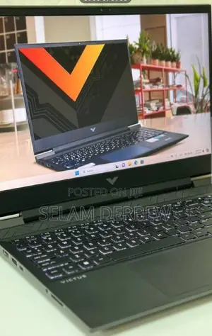 New Laptop HP Victus 15 16GB Intel Core I7 SSD 512GB