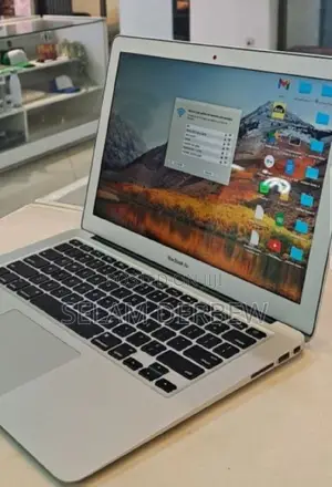 Laptop Apple MacBook Air 2017 8GB Intel Core I5 SSD 128GB