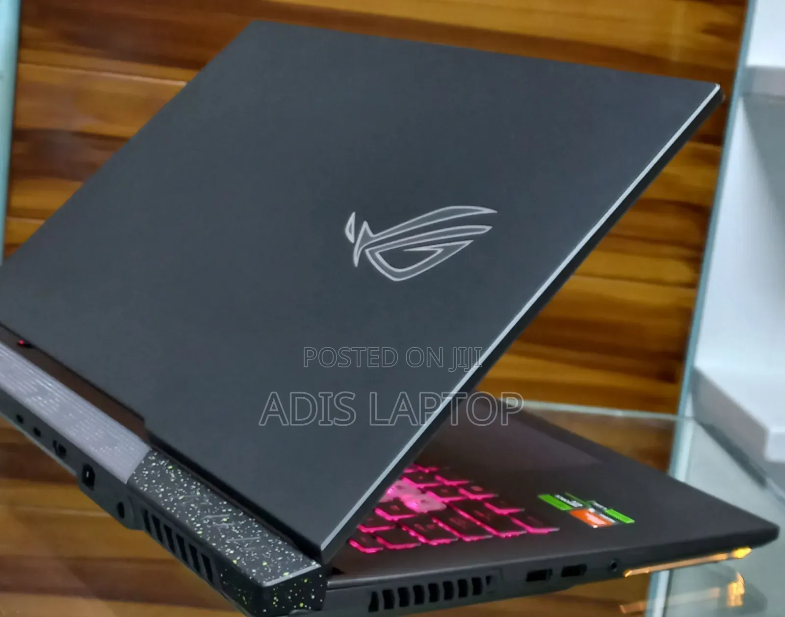 New Laptop Asus ROG Strix G731G 16GB AMD Ryzen 9 SSD 1T