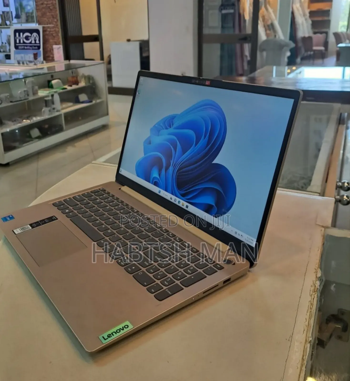 New Laptop Lenovo Ideapad 3 8GB Intel Core I3 SSD 256GB