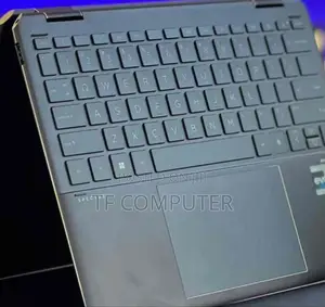 New Laptop HP Spectra 13 16GB Intel Core I7 SSD 512GB