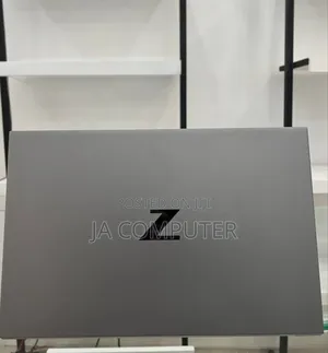 New Laptop HP Zbook Studio G7 16GB Intel Core I7 SSD 1T
