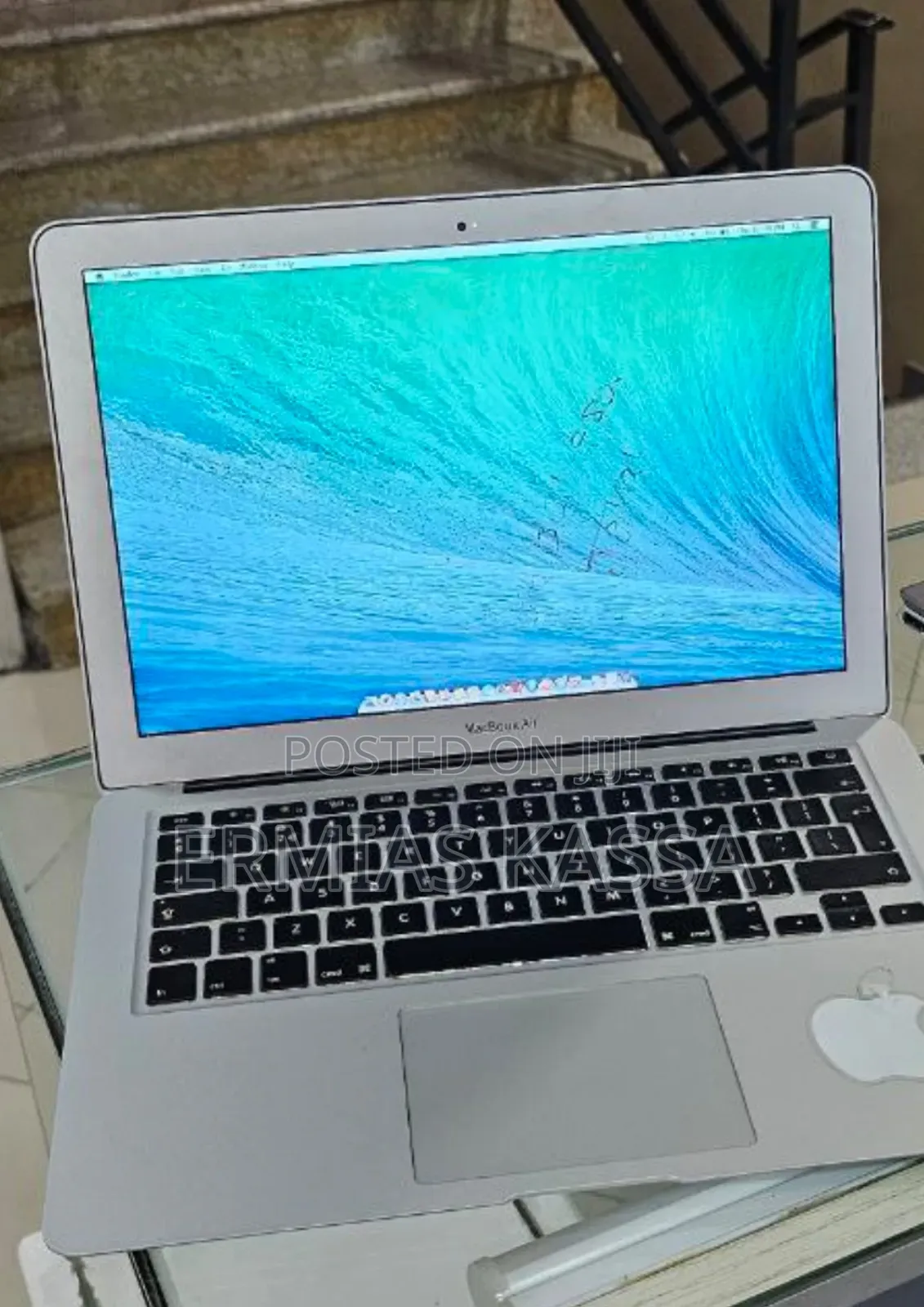 New Laptop Apple MacBook Air 2015 4GB Intel Core I5 SSD 128GB