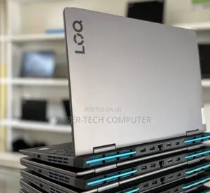 New Laptop Lenovo LOQ 15IRH8 16GB AMD Ryzen 5 SSD 512GB