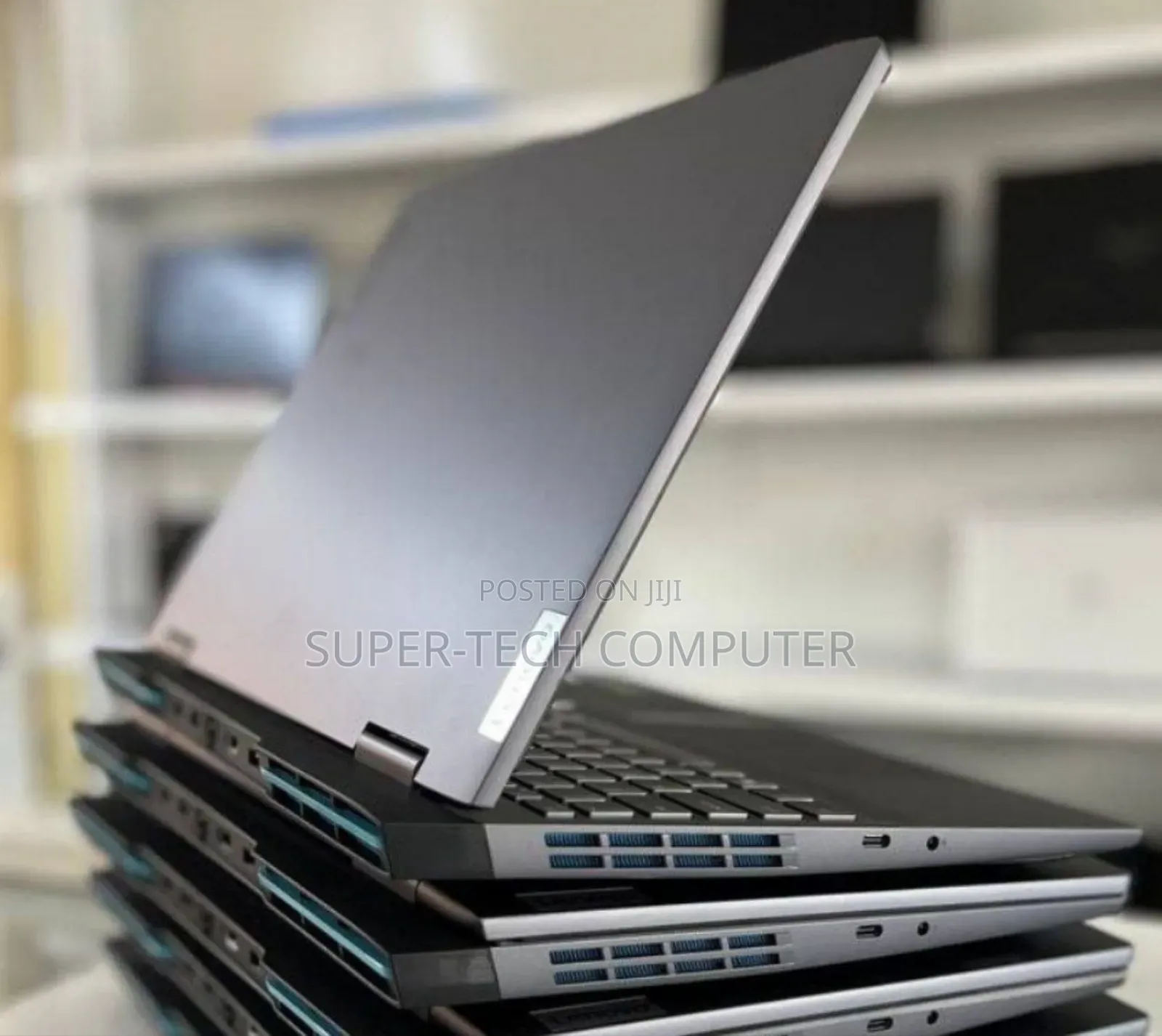 New Laptop Lenovo LOQ 15IRH8 16GB AMD Ryzen 5 SSD 512GB